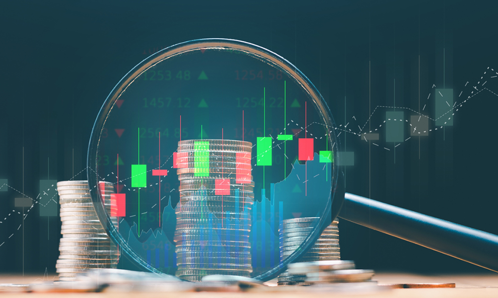 Mixed Signals: Why the Market and the Fed Are Talking Past Each Other